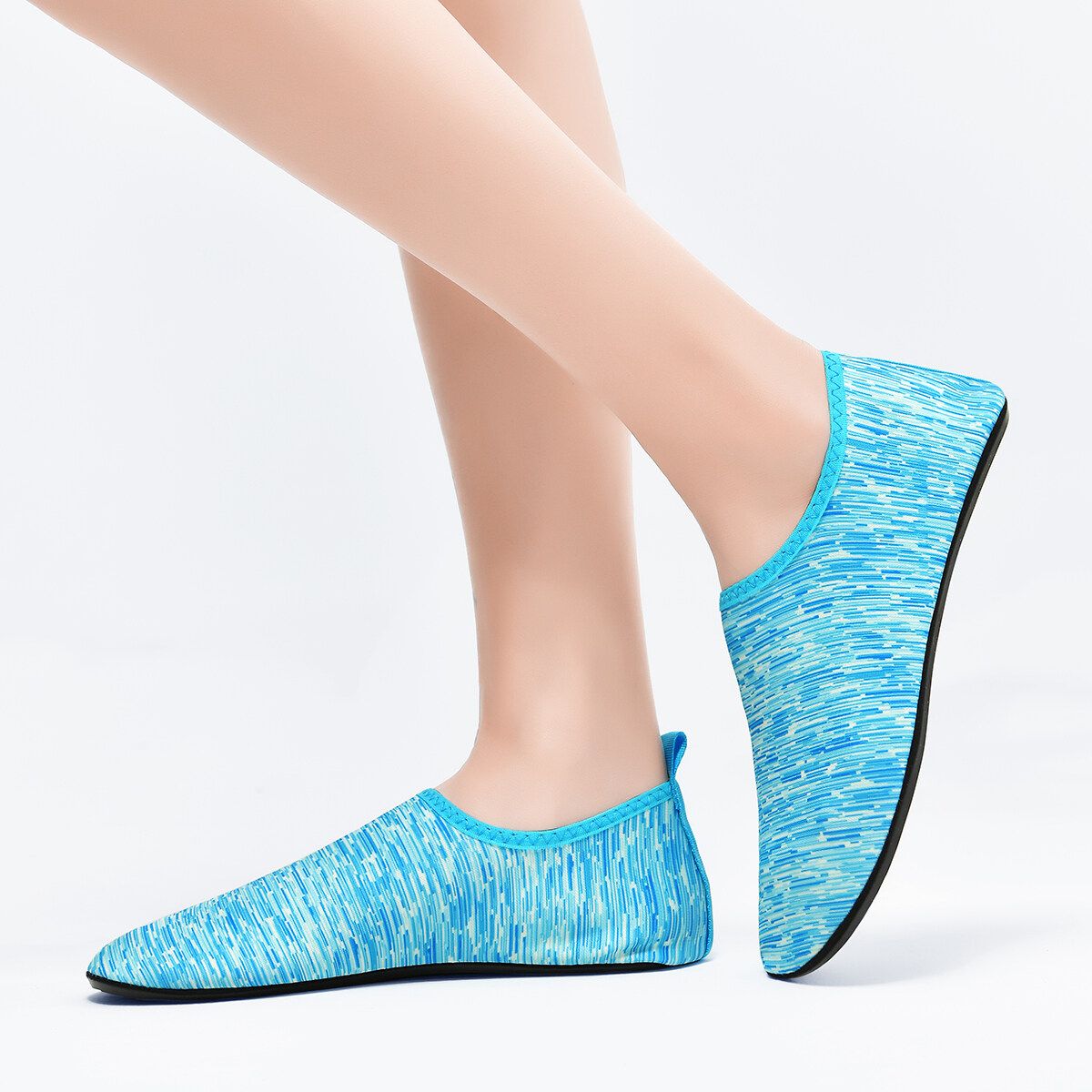 Indoor yoga fitness shoes women's gym running soft bottom ultra light sports non-slip soft shoes net red thin bottom socks shoes