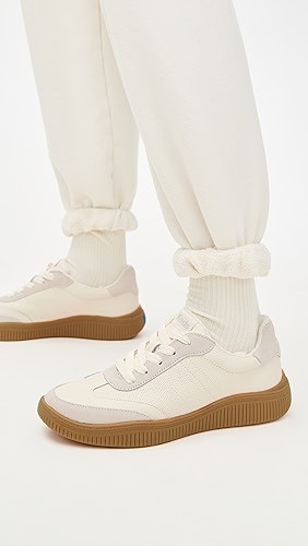 Contest Perforated Sneakers